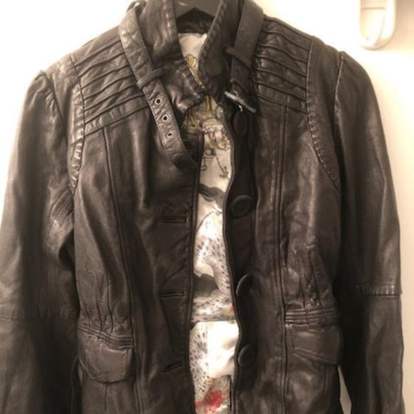 AUTHENTIC CHIC LUXURY LADIES MACKAGE LEATHER JACKET - Picture 1 of 6